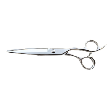 Kikui shears are made in a small village in western Japan. With extreme attention to detail, each shear is carefully tempered