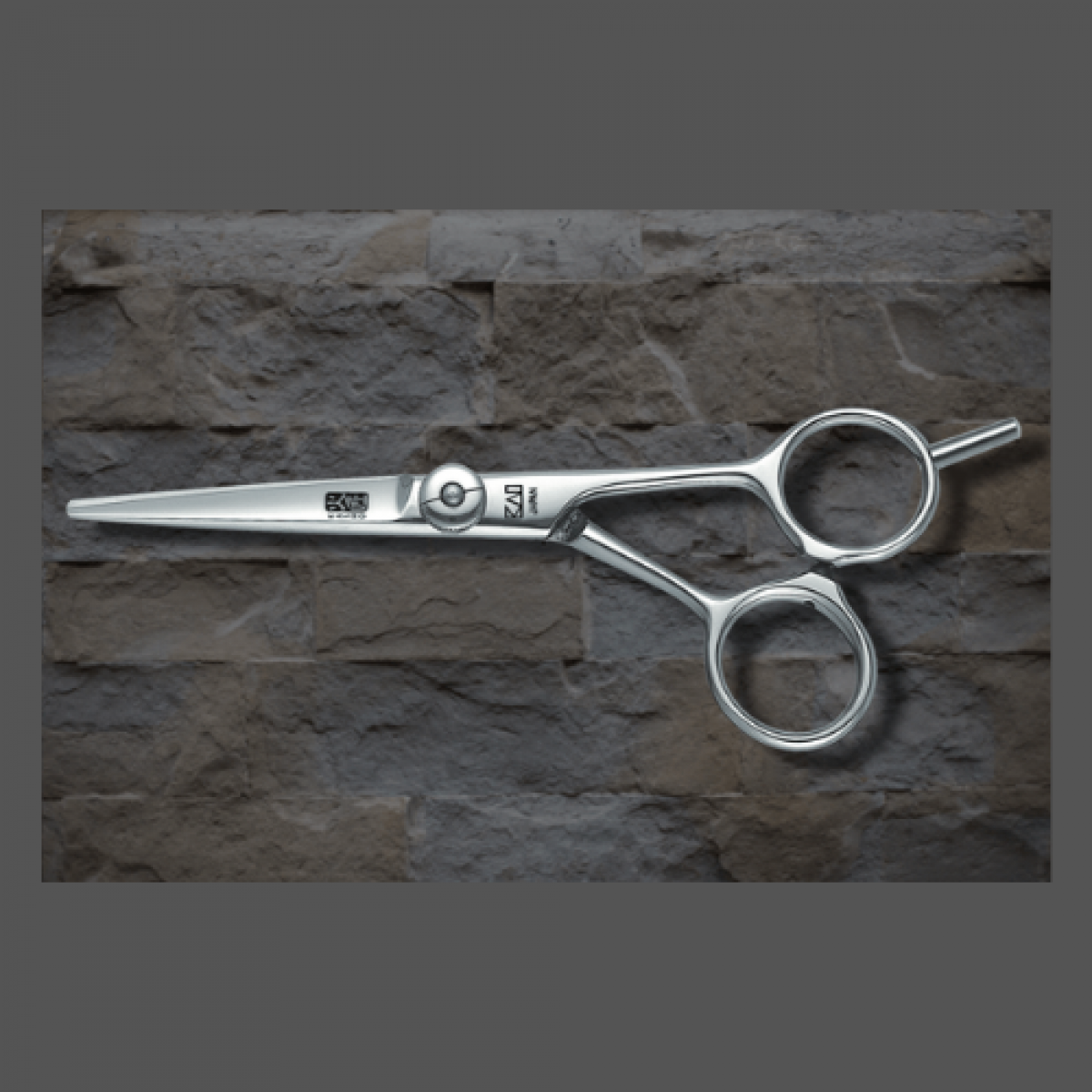 Classic Dry Cutting Shear - Precision Control & A Classic Offset Handle Right Handed / 6.5